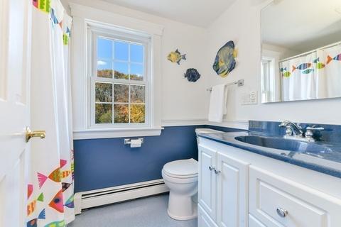 221 Central St, Hingham, MA 02043 photo 12