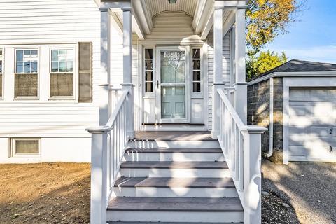 24 Spring Valley Rd, Hull, MA 02045 photo 2
