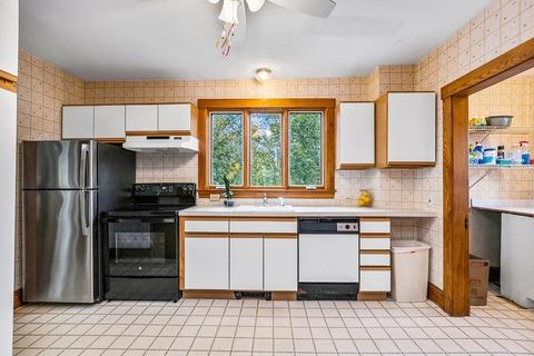 24 Spring Valley Rd, Hull, MA 02045 photo 5