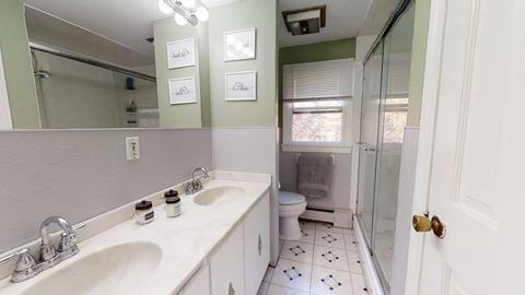 8 Rustic Ln, Plaistow, NH 03865 photo 17
