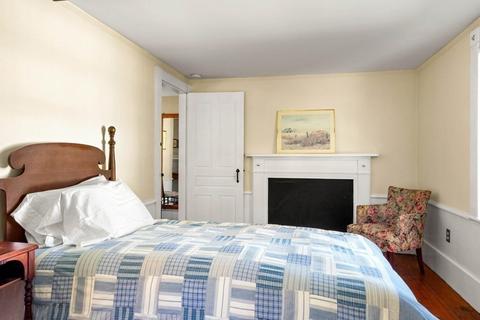 28 Hart, Beverly, MA 01915 photo 23