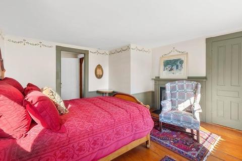 28 Hart, Beverly, MA 01915 photo 18
