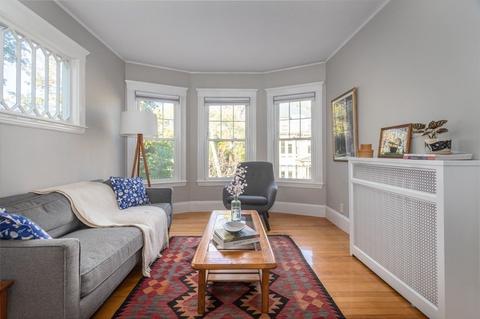 38 Maple Ave #2, Cambridge, MA 02139 photo 3