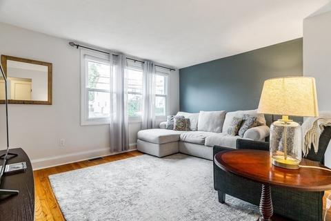 22 Sumner St, Dedham, MA 02026 photo 5