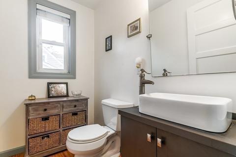 22 Sumner St, Dedham, MA 02026 photo 16