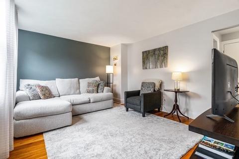 22 Sumner St, Dedham, MA 02026 photo 4