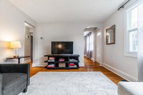 22 Sumner St, Dedham, MA 02026 photo 6