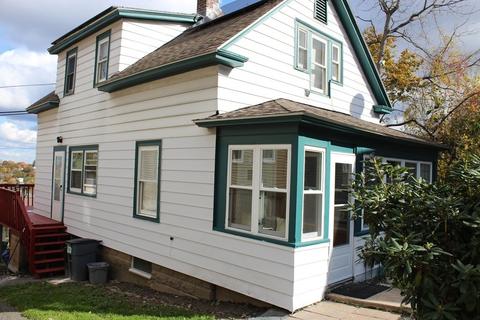 41 Derby St, Worcester, MA 01604 photo 4
