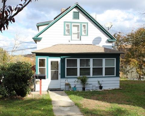 41 Derby St, Worcester, MA 01604 photo 1