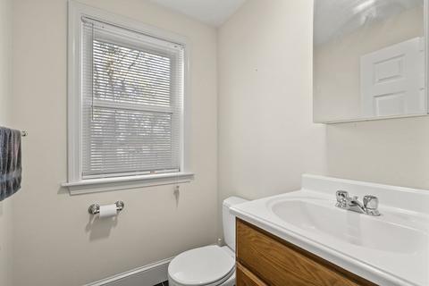 38 Walnut St, Maynard, MA 01754 photo 7