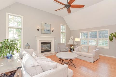 23 Sheffield Pl, Mashpee, MA 02649 photo 4