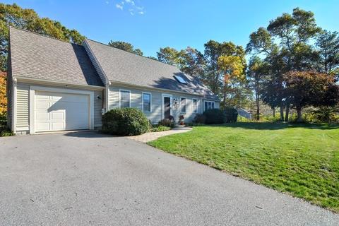 23 Sheffield Pl, Mashpee, MA 02649 photo 3