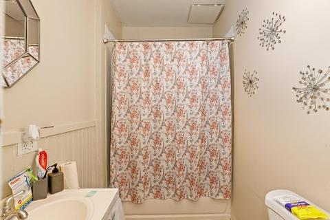 6 Shawmut St, Worcester, MA 01609 photo 22