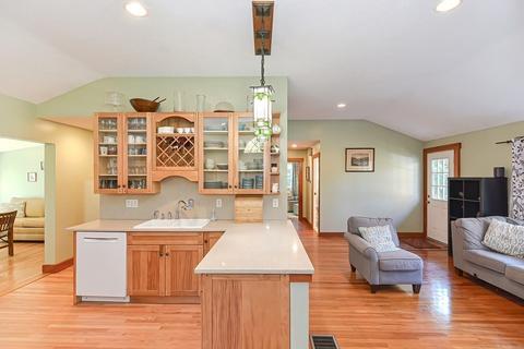 9 Old Mill Rd, Maynard, MA 01754 photo 8