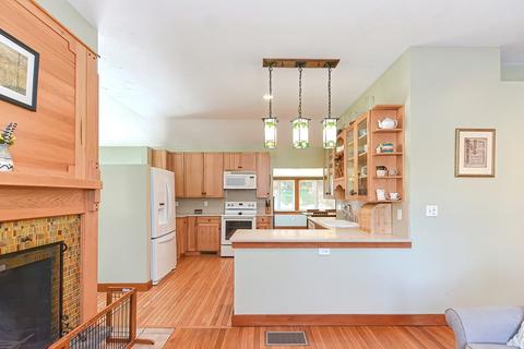 9 Old Mill Rd, Maynard, MA 01754 photo 6