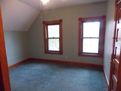 36 Agate Ave, Worcester, MA 01604 photo 22