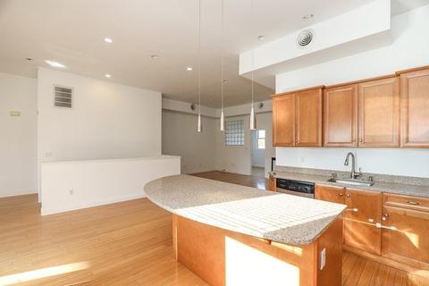 289 Dutton #3, Lowell, MA 01852 photo 13