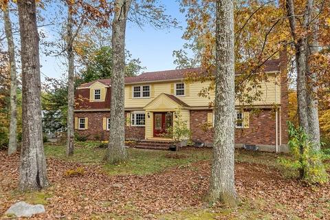 4 Rose Ct, Acton, MA 01720 photo 2