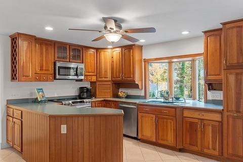 4 Rose Ct, Acton, MA 01720 photo 4