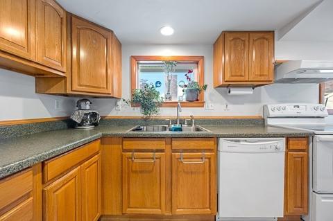 41 Valley View Ln, Worcester, MA 01604 photo 12