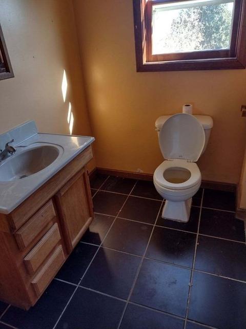 54 Bay St, Fall River, MA 02721 photo 2