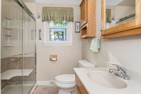 243 Campbell Dr, Lowell, MA 01851 photo 19