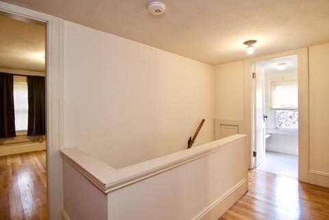 137 Bellevue Ave, Springfield, MA 01108 photo 38
