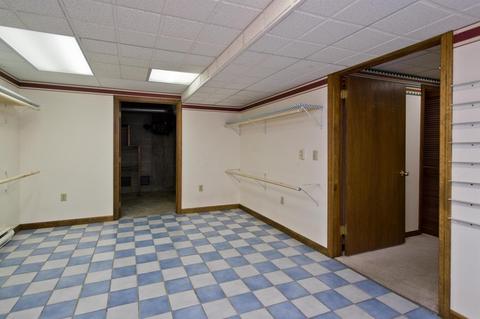 66 Hyde Ave, Chicopee, MA 01020 photo 28