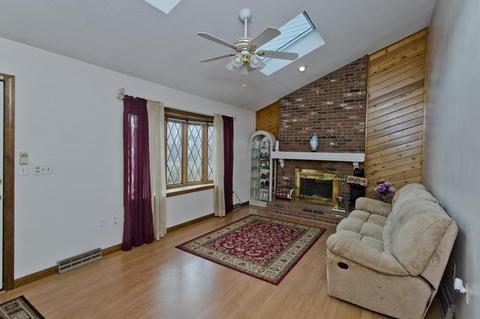 66 Hyde Ave, Chicopee, MA 01020 photo 3