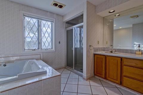 66 Hyde Ave, Chicopee, MA 01020 photo 22