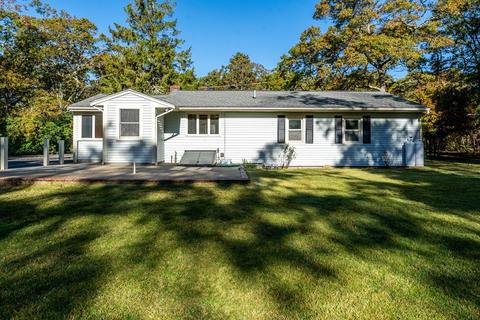 1030 Phinneys Ln, Barnstable, MA 02632 photo 7
