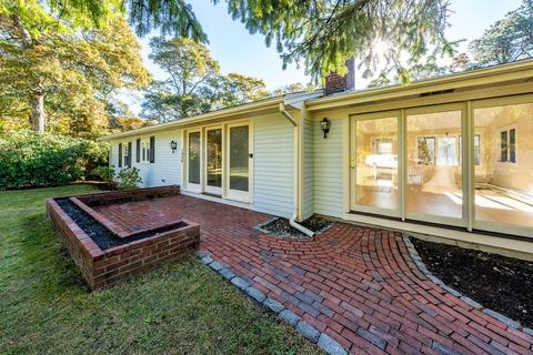 1030 Phinneys Ln, Barnstable, MA 02632 photo 3