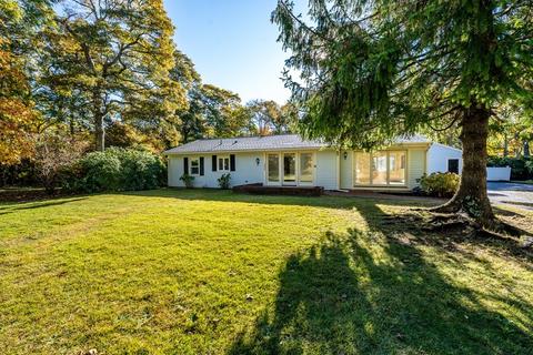 1030 Phinneys Ln, Barnstable, MA 02632 photo 1