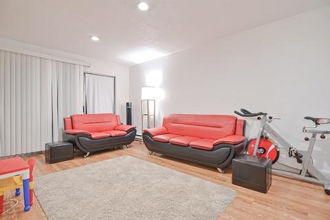 851 Broadway #18, Everett, MA 02149 photo 2