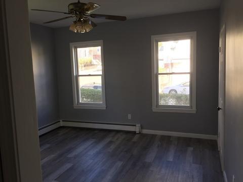 10 E Shelby St, Worcester, MA 01605 photo 23