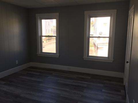 10 E Shelby St, Worcester, MA 01605 photo 13