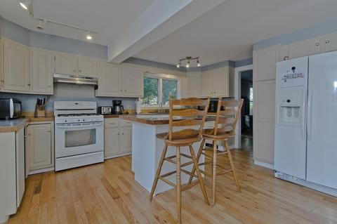 183 Chestnut St, Florence, MA 01062 photo 15
