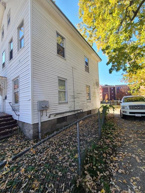 100 Oak St, Springfield, MA 01109 photo 17