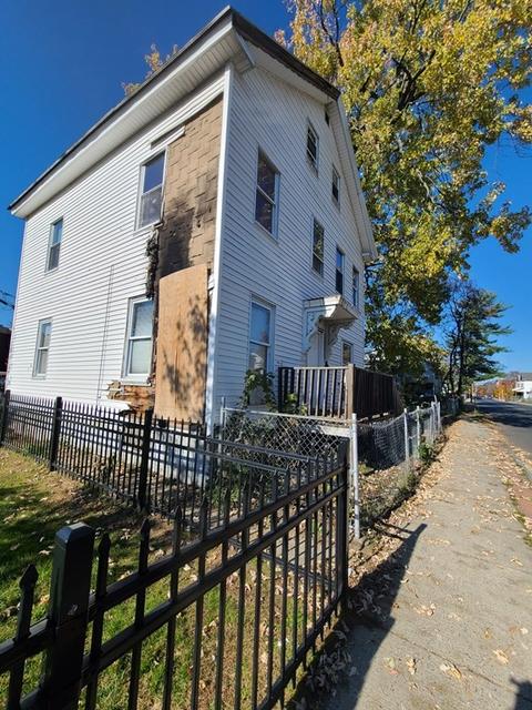 100 Oak St, Springfield, MA 01109 photo 19