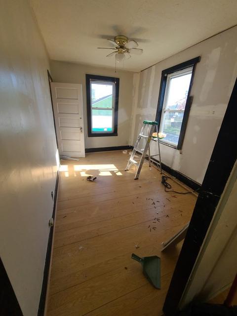 100 Oak St, Springfield, MA 01109 photo 9