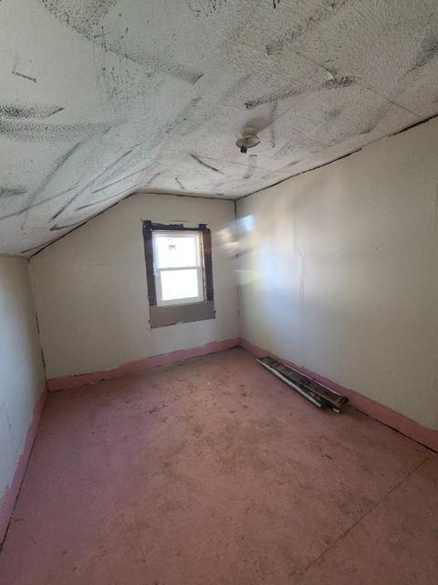 100 Oak St, Springfield, MA 01109 photo 5