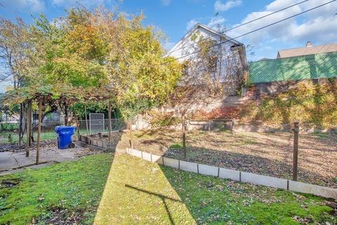 84 Orange St, Springfield, MA 01108 photo 39
