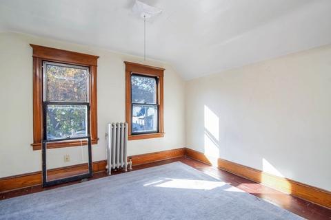 84 Orange St, Springfield, MA 01108 photo 34