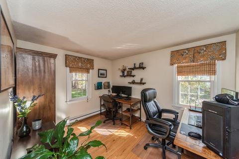 7 Stoddard St, Upton, MA 01568 photo 13