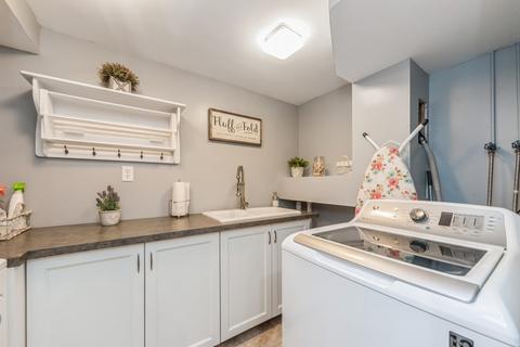 7 Stoddard St, Upton, MA 01568 photo 27