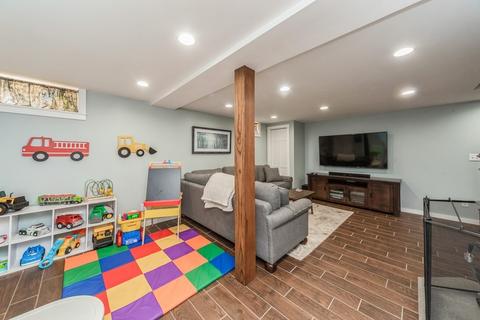 7 Stoddard St, Upton, MA 01568 photo 25