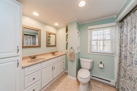 7 Stoddard St, Upton, MA 01568 photo 20