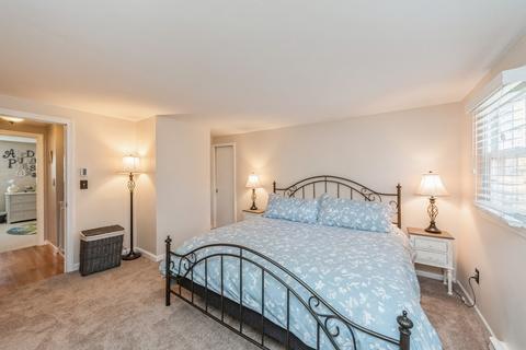 7 Stoddard St, Upton, MA 01568 photo 17