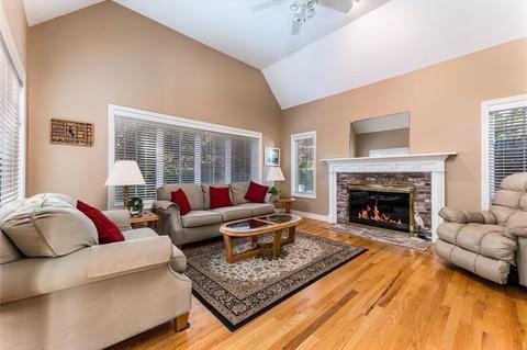 63 Regatta Dr, Mashpee, MA 02649 photo 12