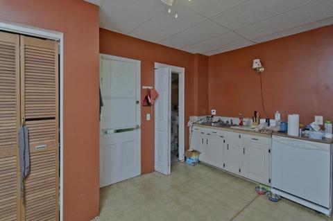 84 Laclede Ave, Chicopee, MA 01020 photo 28